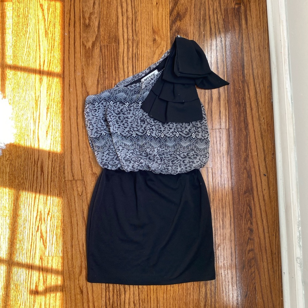 Formal One Shoulder Dress